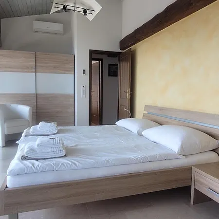 Casa Moorea Holiday home