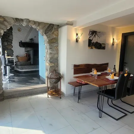 Casa Moorea *
